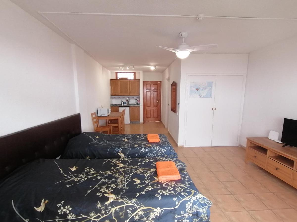 Studio In Parque Cattleya, Playa De Las Americas Luaran gambar