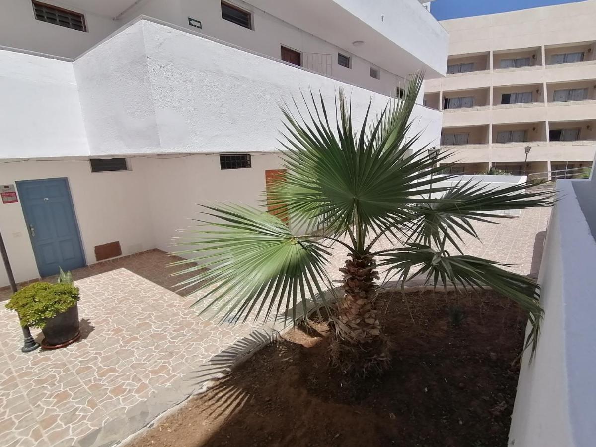 Studio In Parque Cattleya, Playa De Las Americas Luaran gambar